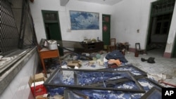 广西柳州爆炸案中一户被炸公寓。（2015年9月30号）