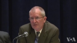 布莱尔警告中国不要武装侵略(原声视频)