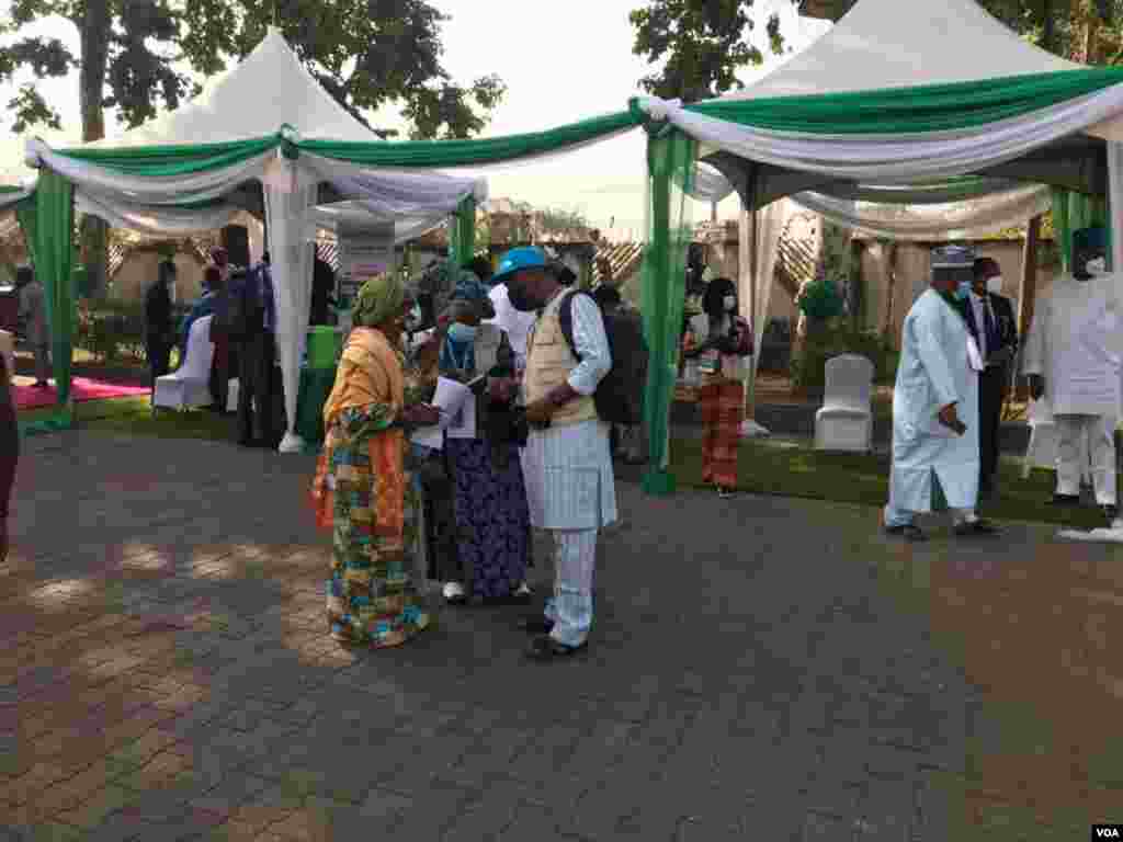 Yadda Aka Fara Allurar Riga-kafin Cutar Coronavirus a Najeriya