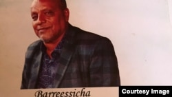 Kitaabota 40 ol Barreessen Harkaa Qaba: Obbo Cherinnet Waaqwayyaa 