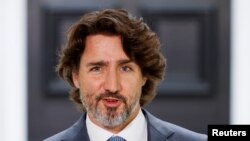 加拿大总理特鲁多在渥太华的一个记者会上（2021年6月22日）