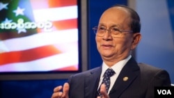 2013年5月19日，吴登盛在VOA接受访谈。