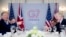 Rais Donald Trump, kushoto, na Waziri Mkuu wa Uingereza Boris Johnson walipokutana asubuhi katika Hoteli ya du Palais pembeni ya mkutano wa G-7 summit in Biarritz, France, Jumapili, Agosti, 25, 2019. (AP Photo/Andrew Harnik)