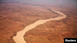 ጎስ ቤይዳ ተብሎ የሚጠራ በምስራቅ ቻድ በሚገኝ በርሃ ወንዝ ሰንጥቆ ያልፋል /በ2008 ዓ.ም የተነሳ ፎቶ/