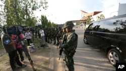 Militer Thailand disiagakan di Bangkok, pasca kudeta hari Kamis (22/5). 