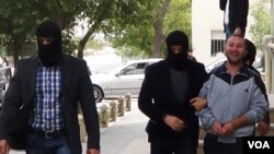 Məhkəmə Pərviz Həşimlini həbsdə saxlayıb 