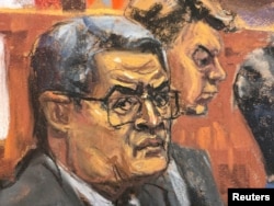 法庭素描画显示被控协助向美国贩运毒品的前洪都拉斯总统埃尔南德斯在曼哈顿的联邦法庭参加针对他的审判。(2024年3月7日）