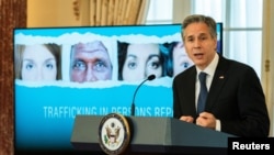 Waziri wa mambo ya nje wa Marekani Anthony Blinken wakati wa kutolewa kwa ripoti ya ulanguzi wa binadamu.
