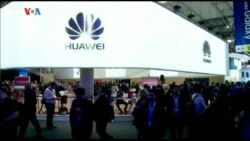 美国万花筒：华为提出签署“无间谍”协议 ;消费者感受到中美贸易战压力;文革宣传画收藏家：你我生长在有趣的年代