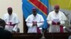 Les évêques catholiques disent une prière au lancement du dialogue politique, à Kinshasa, RDC, 8 décembre 2016. (VOA/Top Congo)
