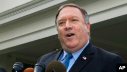 마이크 폼페오 미국 국무장관이 지난 9일 백악관에서 북한 비핵화 협상 등에 관한 미국 정부의 입장을 밝히고 있다.