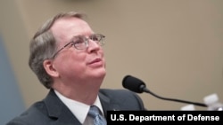 美国国防部副部长诺奎斯特(David Norquist)（美国国防部2020年3月10日照片）
