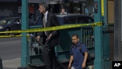 Yin harbi a New York.