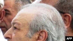 Eks-prezident Ayaz Mütəllibovla bağlı həbs qərarının icrası müvəqqəti dayandırılıb