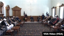 نشست اعضای شورای عالی صلح با رئیس جمهور افغانستان.