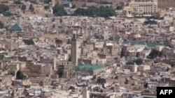 Yüzlərlə azərbaycanlı İran prezidentinə etiraz məktubu göndərib