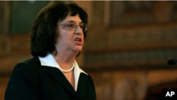 民主党籍的纽约州司法部长芭芭拉·安德伍德