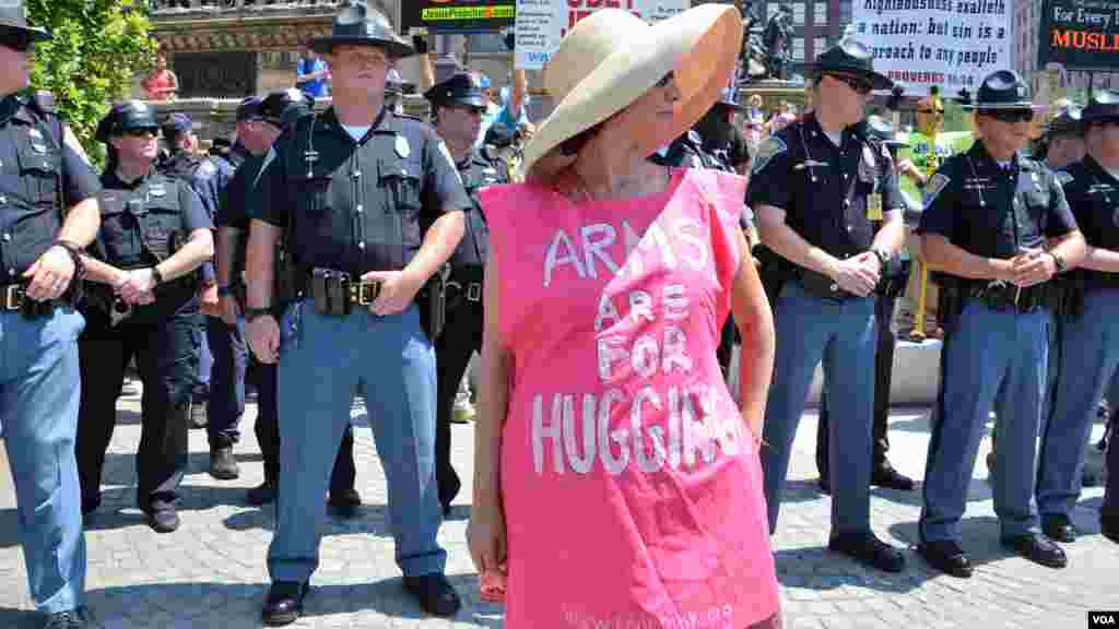 በክሊቭላንዱ የሬፖብሊካን ፓርቲ ጉባዔ የተካሄደ የተቃውሞ ሰልፍ