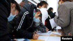 北京招聘会的现场。