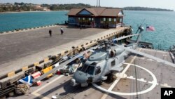 美国佩里级巡防舰盖瑞号（USS Gary）2007年2月9日访问柬埔寨金边。