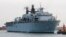 영국 해군의 HMS 알비온 상륙함.