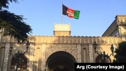 سخنگوی ارگ میگوید دفاع از تمامیت ارضی کشور، فقط وظیفۀ نیرو های ملی است.