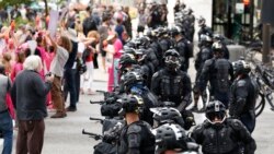 ከሬፖብሊካን ጉባዔ አዳራሽ ውጪ ተቃውሞ ቀጥሏል