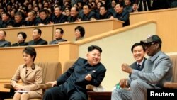 بازی دوستانه بازنشستگان بسکتبال آمریکا با تیم ملی کره شمالی - اول سپتامبر ۲۰۱۳