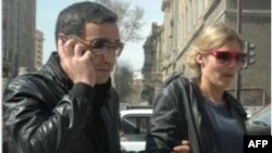 Media təşkilatları xarici jurnalistlərin Azərbaycandan deportasiyasını pisləyir