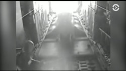 США сбросили на боевиков «Исламского государства» MOAB - «Мать всех бомб»