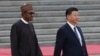 Shugaba Buhari, hagu da Xi Jinping a dama yayin wata ziyara da ya kai Beijing a 2016