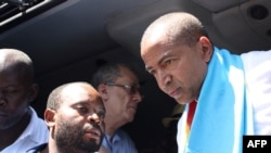 Moïse Katumbi devant le palais de Justice à Lubumbashi, en République démocratique du Congo, le 13 mai 2016. 