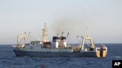 နစ်မြုပ်ခဲ့တဲ့ ရုရှားငါးဖမ်းသင်္ဘော Dalniy Vostok နဲ့ ပုံစံတူသင်္ဘော